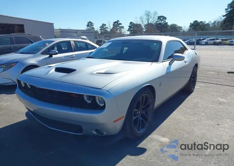 2022 Dodge Challenger R/T Scat Pack z USA, uszkodzony, nr VIN 2C3CDZFJ7NH260778